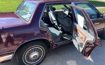 Buick-LeSabre-1989-Sedan-17