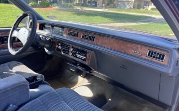 Buick-LeSabre-1989-Sedan-21