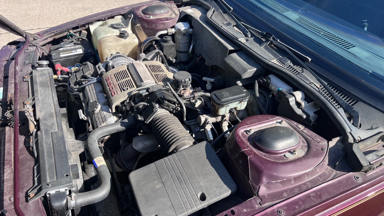 Buick-LeSabre-1989-Sedan-26
