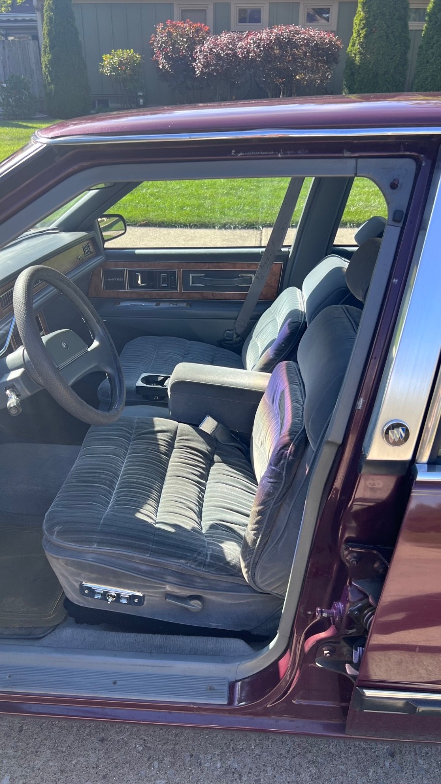 Buick-LeSabre-1989-Sedan-3