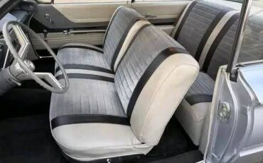 Buick-Lesabre-1961-Silver-12