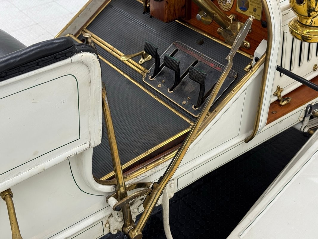 Buick-Model-10-1909-Convertible-24