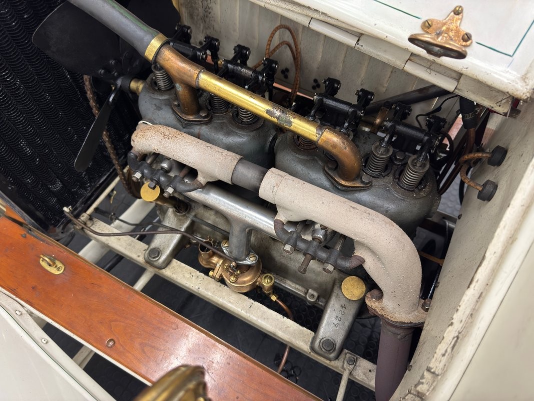 Buick-Model-10-1909-Convertible-34