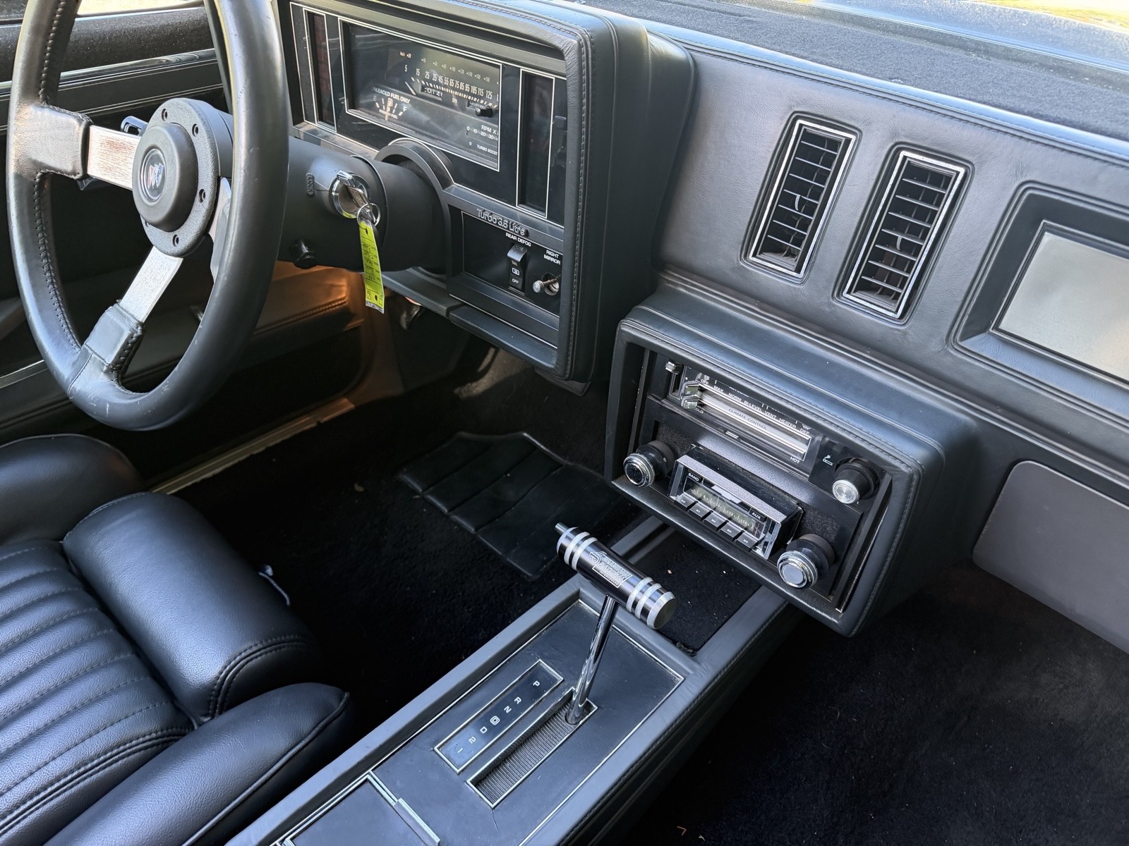 Buick-Regal-1984-Coupe-18