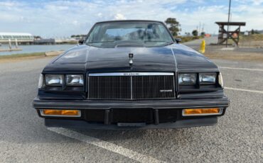 Buick-Regal-1985-10