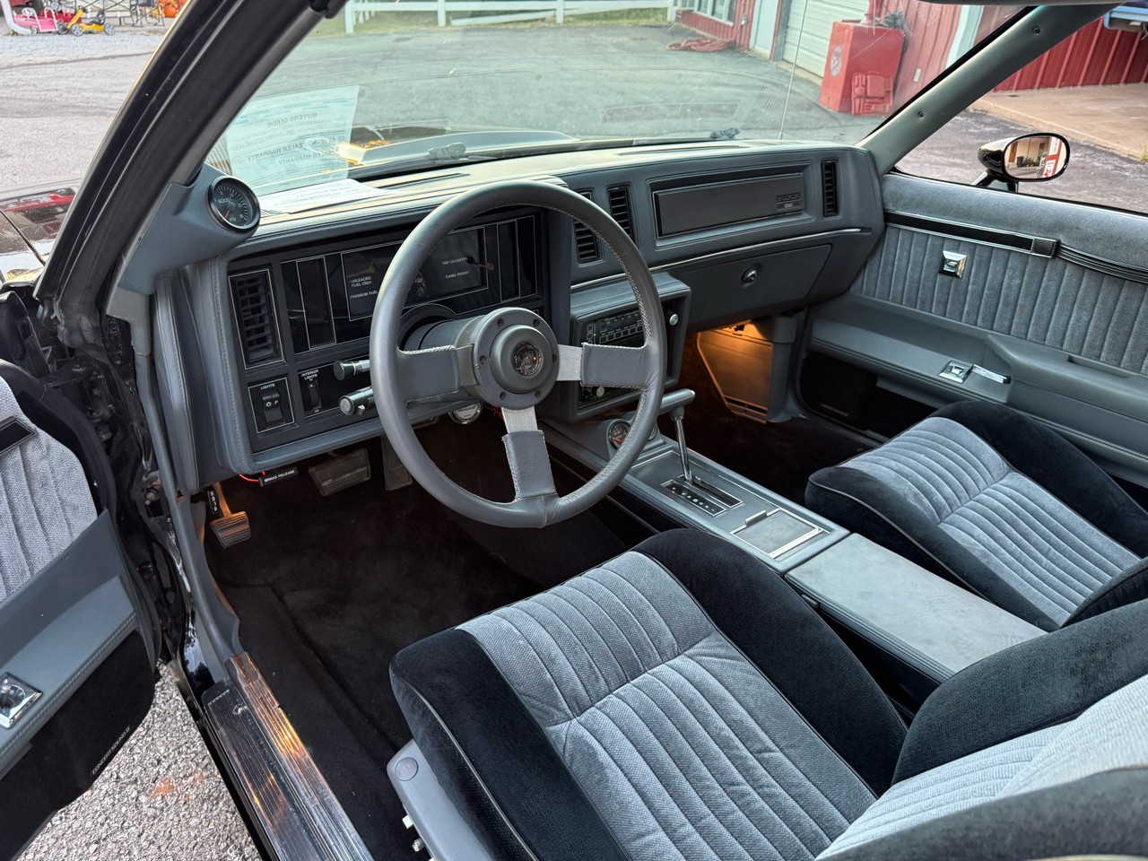 Buick-Regal-1986-American-Muscle-Car-28