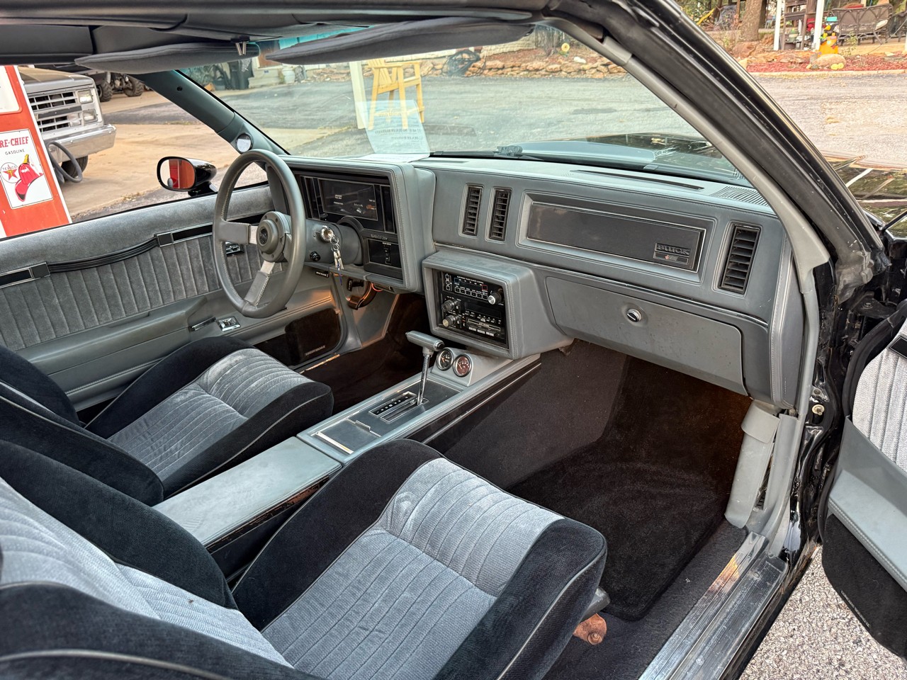 Buick-Regal-1986-American-Muscle-Car-29