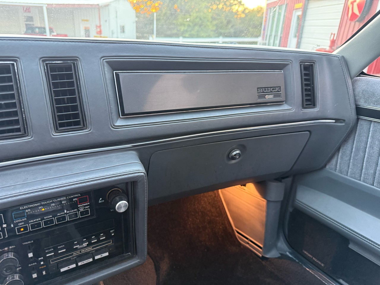 Buick-Regal-1986-American-Muscle-Car-32