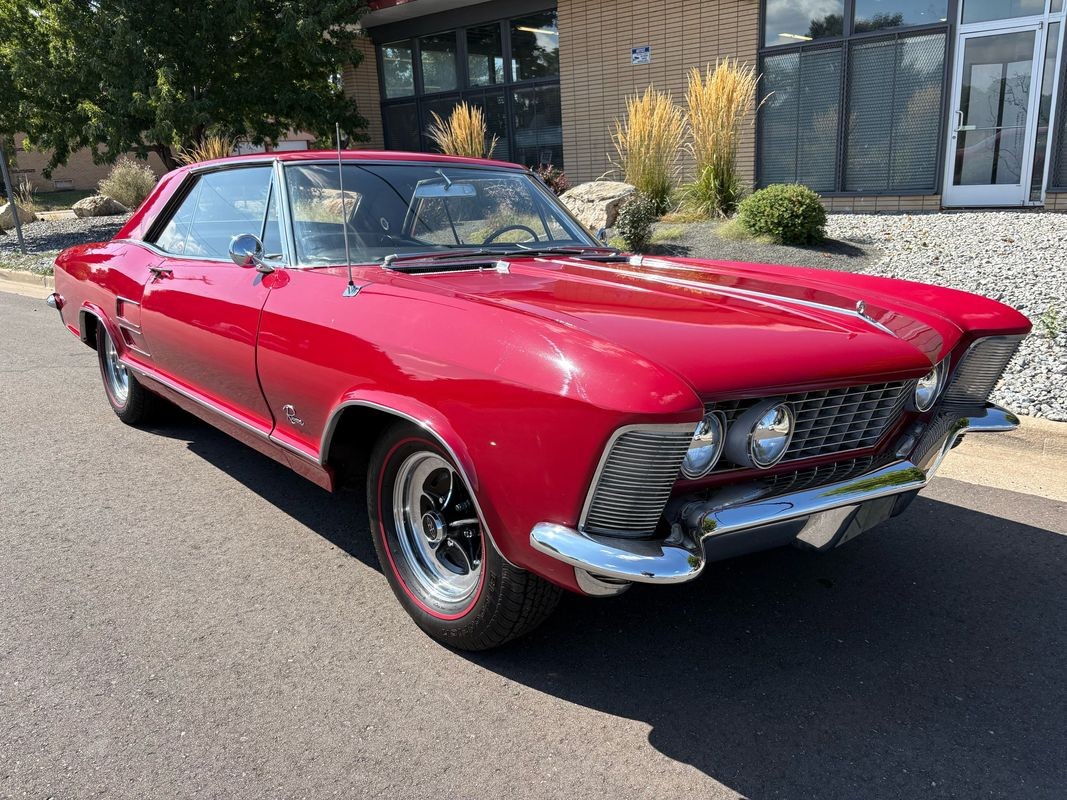 Buick-Rivera-1964-10