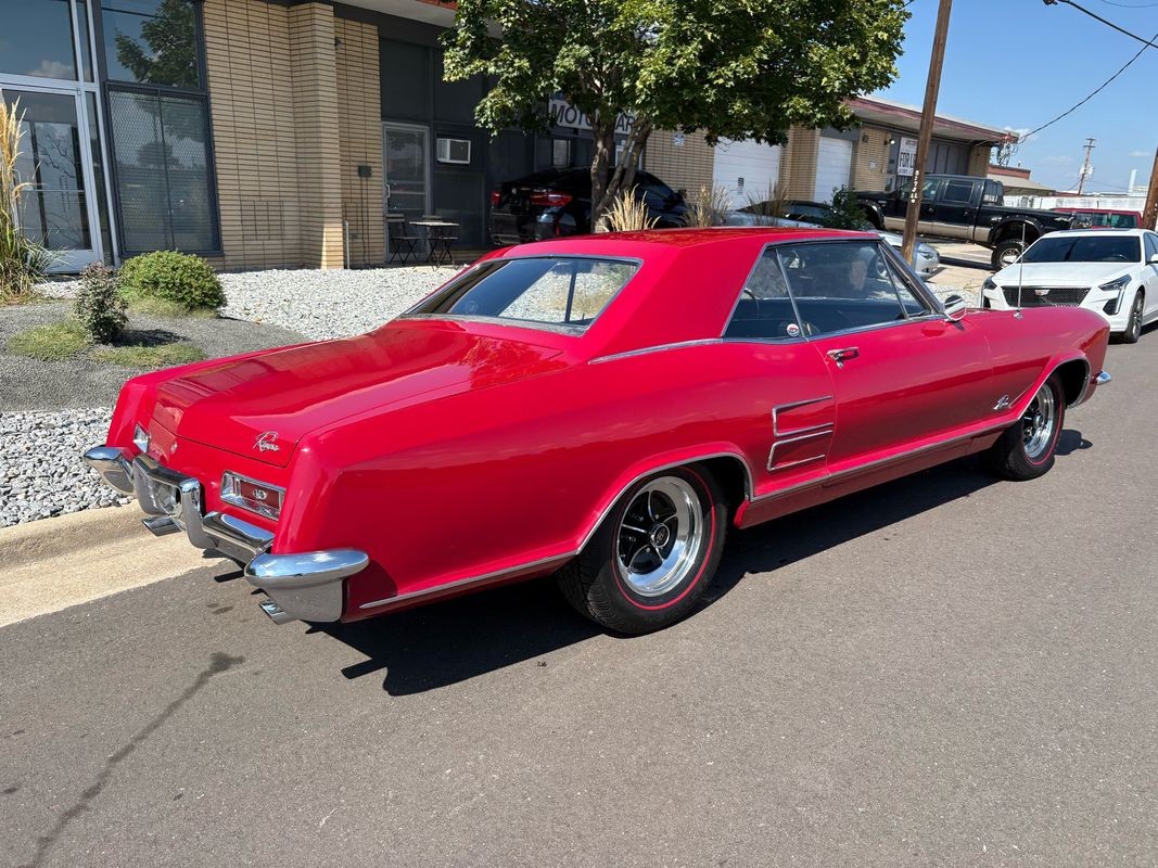 Buick-Rivera-1964-16