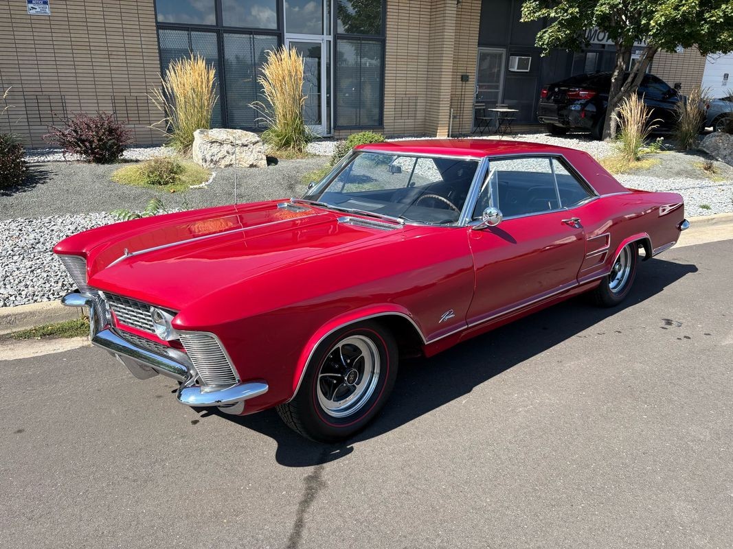 Buick-Rivera-1964-31
