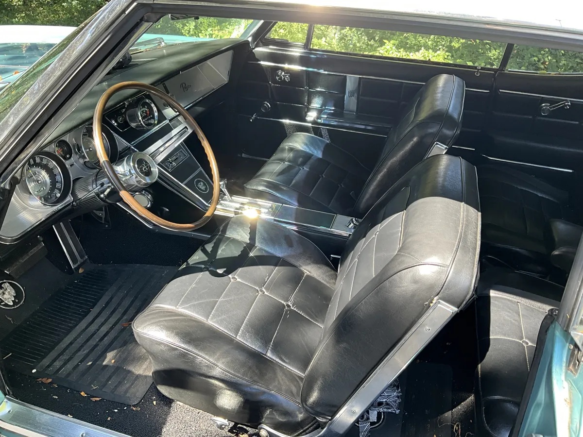 Buick-Riviera-1964-1