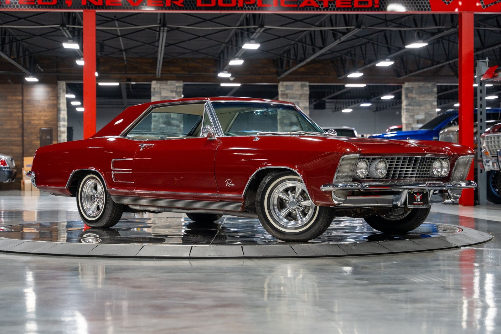 Buick-Riviera-1964-Coupe-1