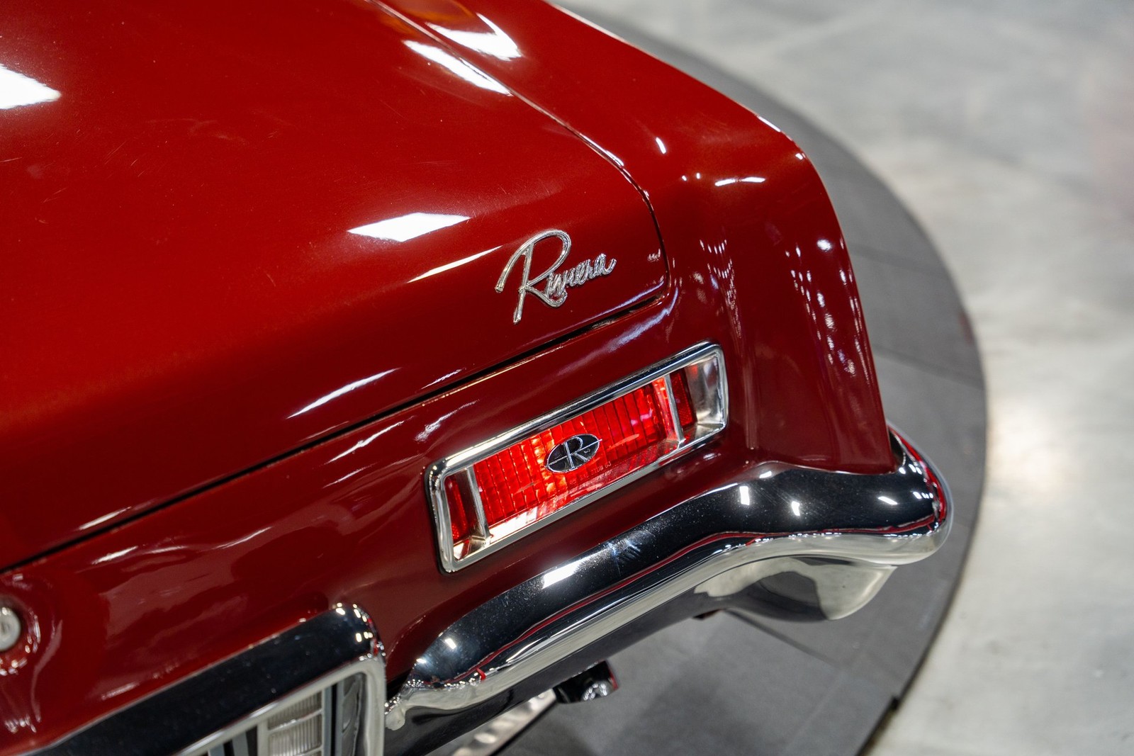 Buick-Riviera-1964-Coupe-24