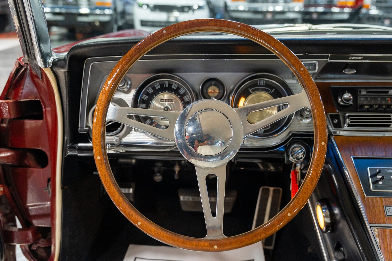 Buick-Riviera-1964-Coupe-35