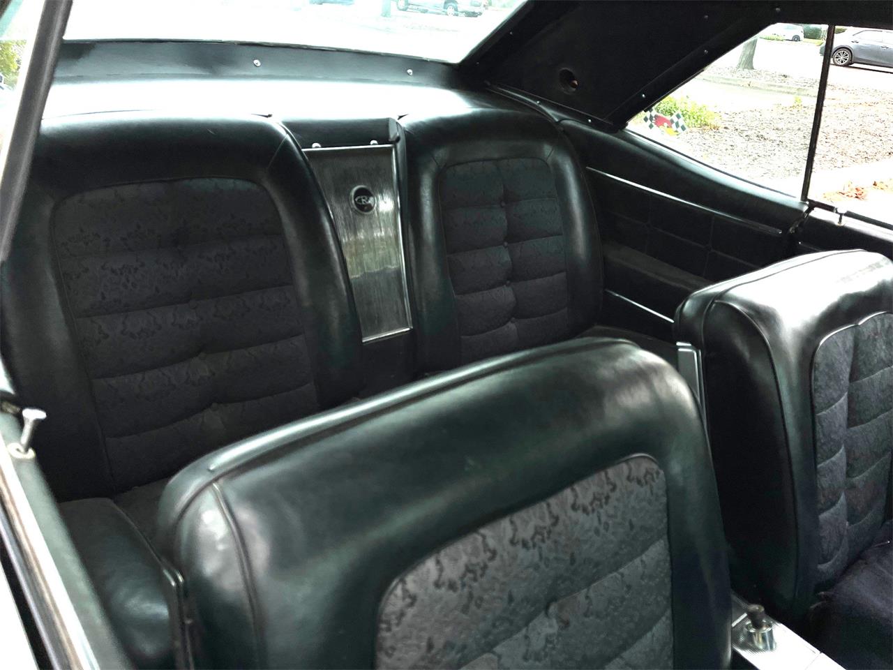 Buick-Riviera-1964-Gray-Black-10