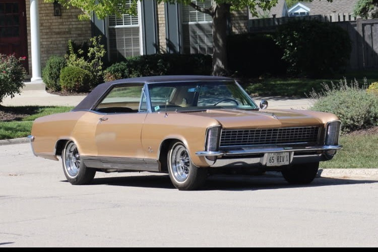 Buick-Riviera-1965-Coupe-34