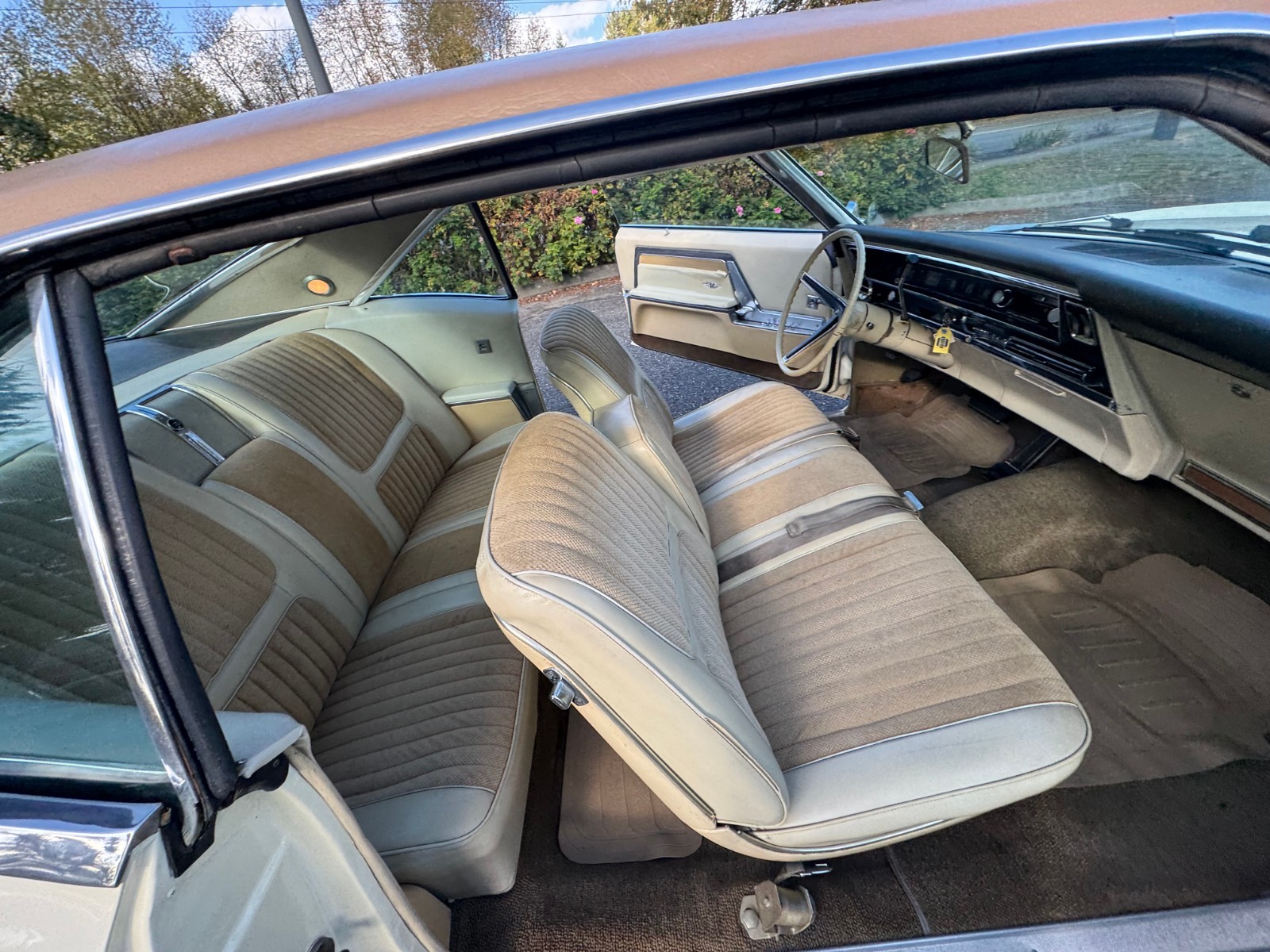 Buick-Riviera-1967-15
