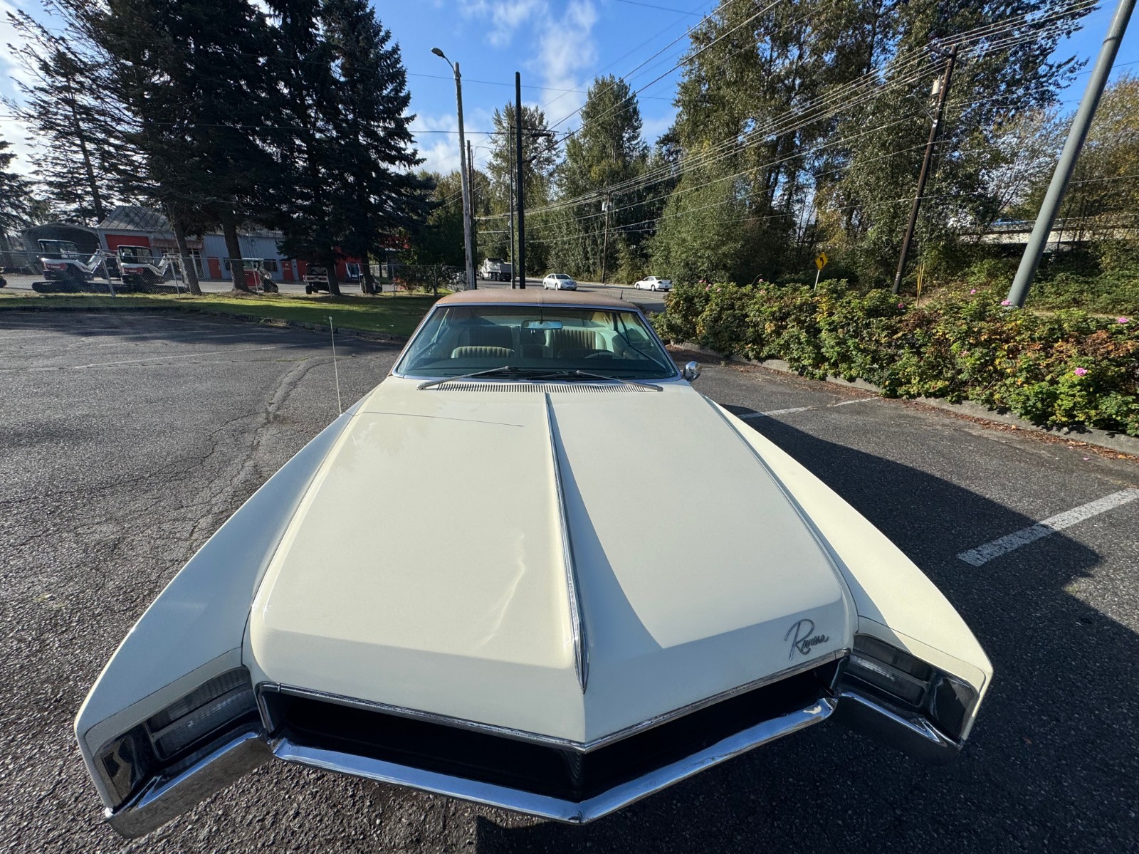 Buick-Riviera-1967-3