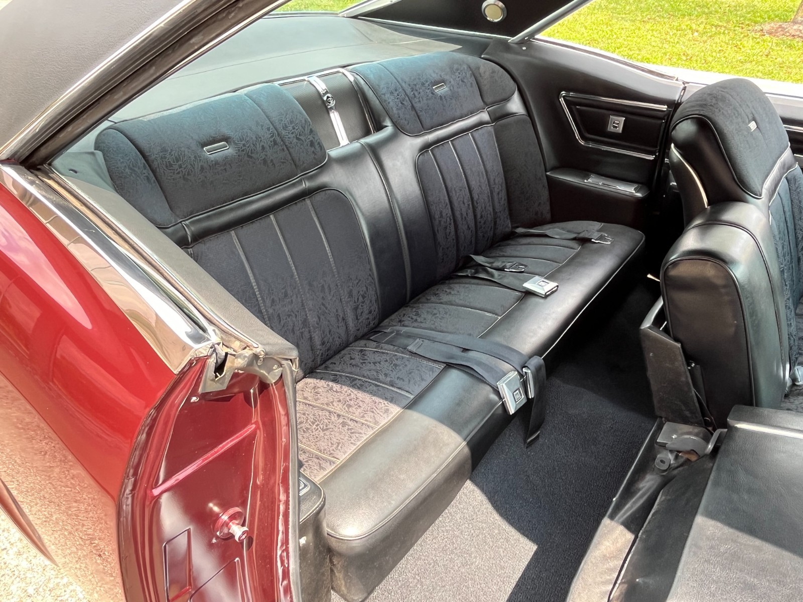 Buick-Riviera-1968-2-door-hardtop-20