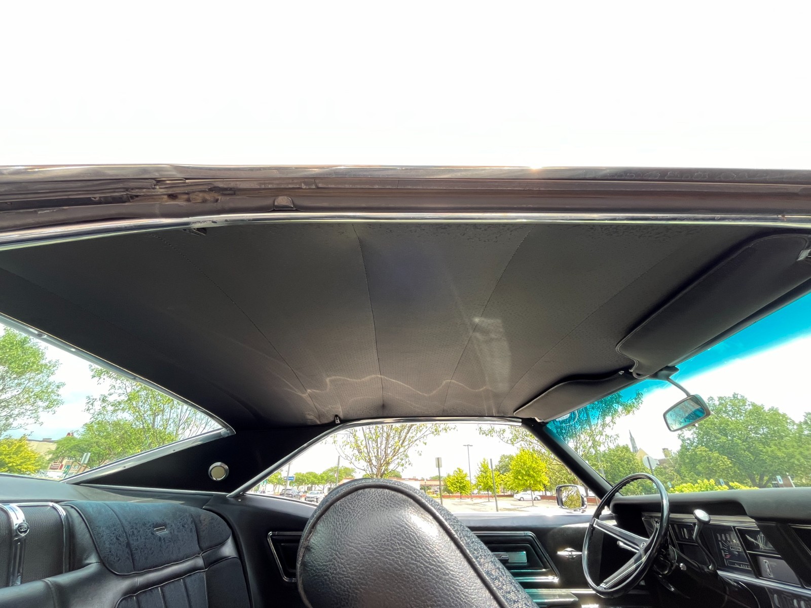 Buick-Riviera-1968-2-door-hardtop-21