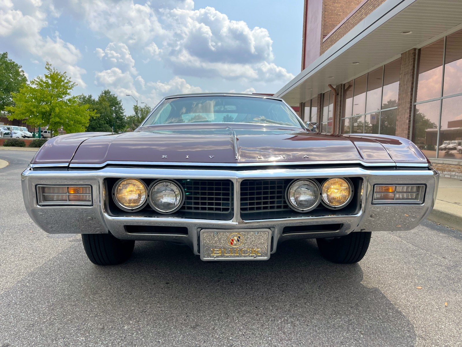 Buick-Riviera-1968-2-door-hardtop-26