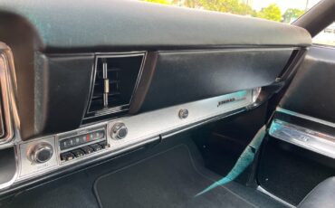 Buick-Riviera-1968-2-door-hardtop-34