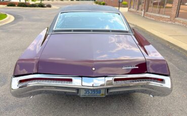 Buick-Riviera-1968-2-door-hardtop-5