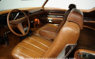Buick-Riviera-1973-Burnt-Coral-Saddle-13
