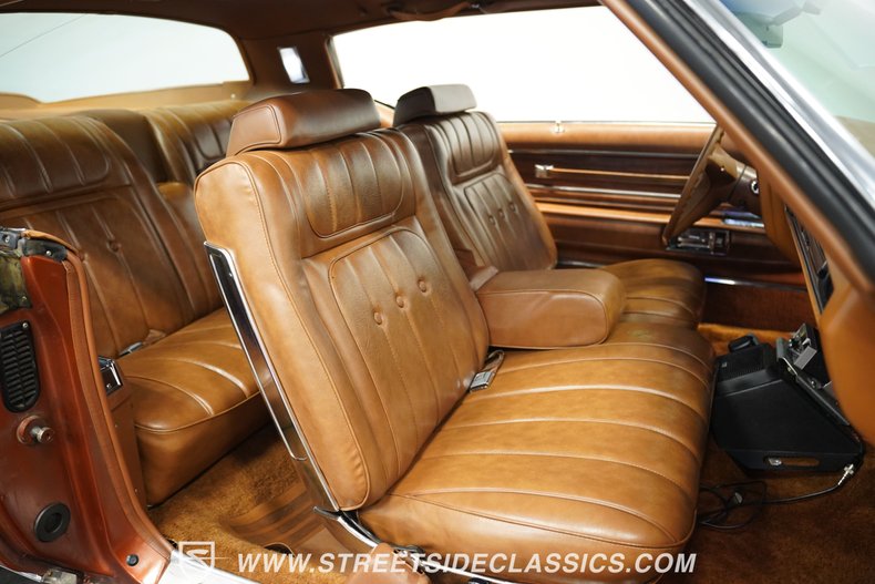 Buick-Riviera-1973-Burnt-Coral-Saddle-22