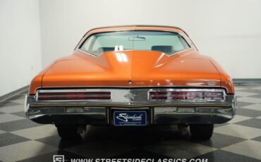 Buick-Riviera-1973-Burnt-Coral-Saddle-23