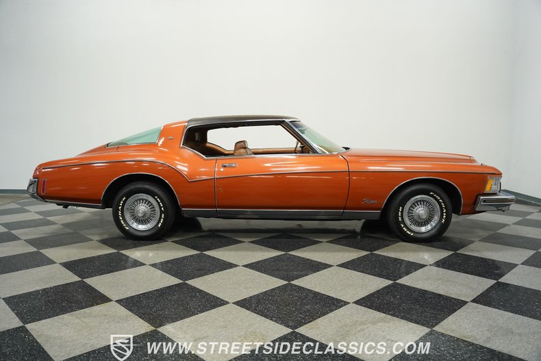 Buick-Riviera-1973-Burnt-Coral-Saddle-25