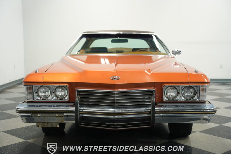 Buick-Riviera-1973-Burnt-Coral-Saddle-26
