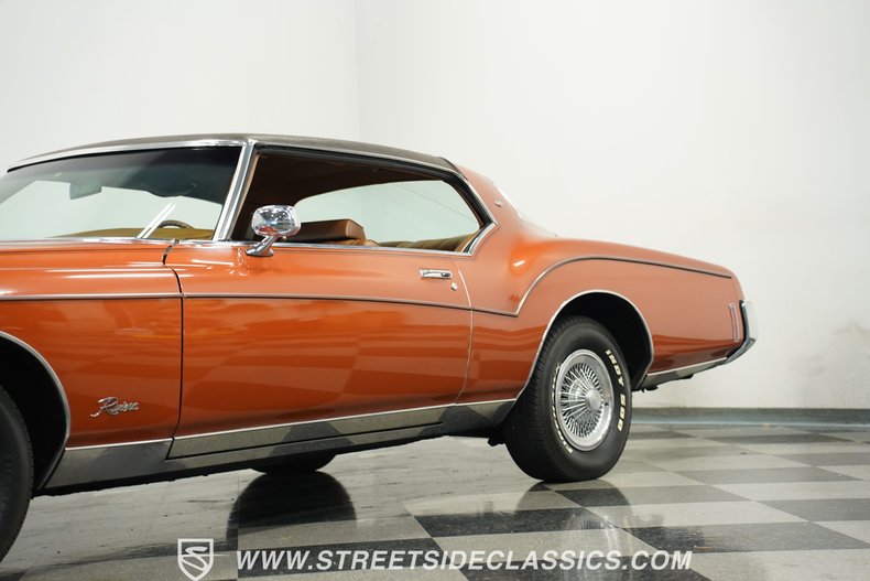 Buick-Riviera-1973-Burnt-Coral-Saddle-30