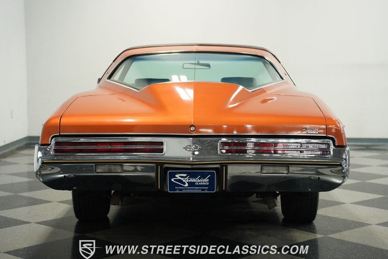 Buick-Riviera-1973-Burnt-Coral-Saddle-33