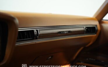 Buick-Riviera-1973-Burnt-Coral-Saddle-47