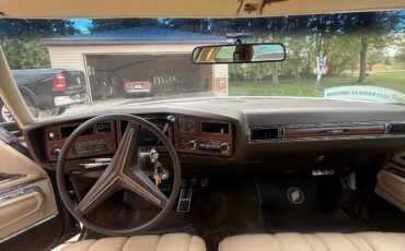 Buick-Riviera-1973-Coupe-12