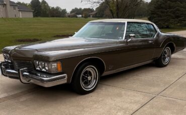 Buick-Riviera-1973-Coupe