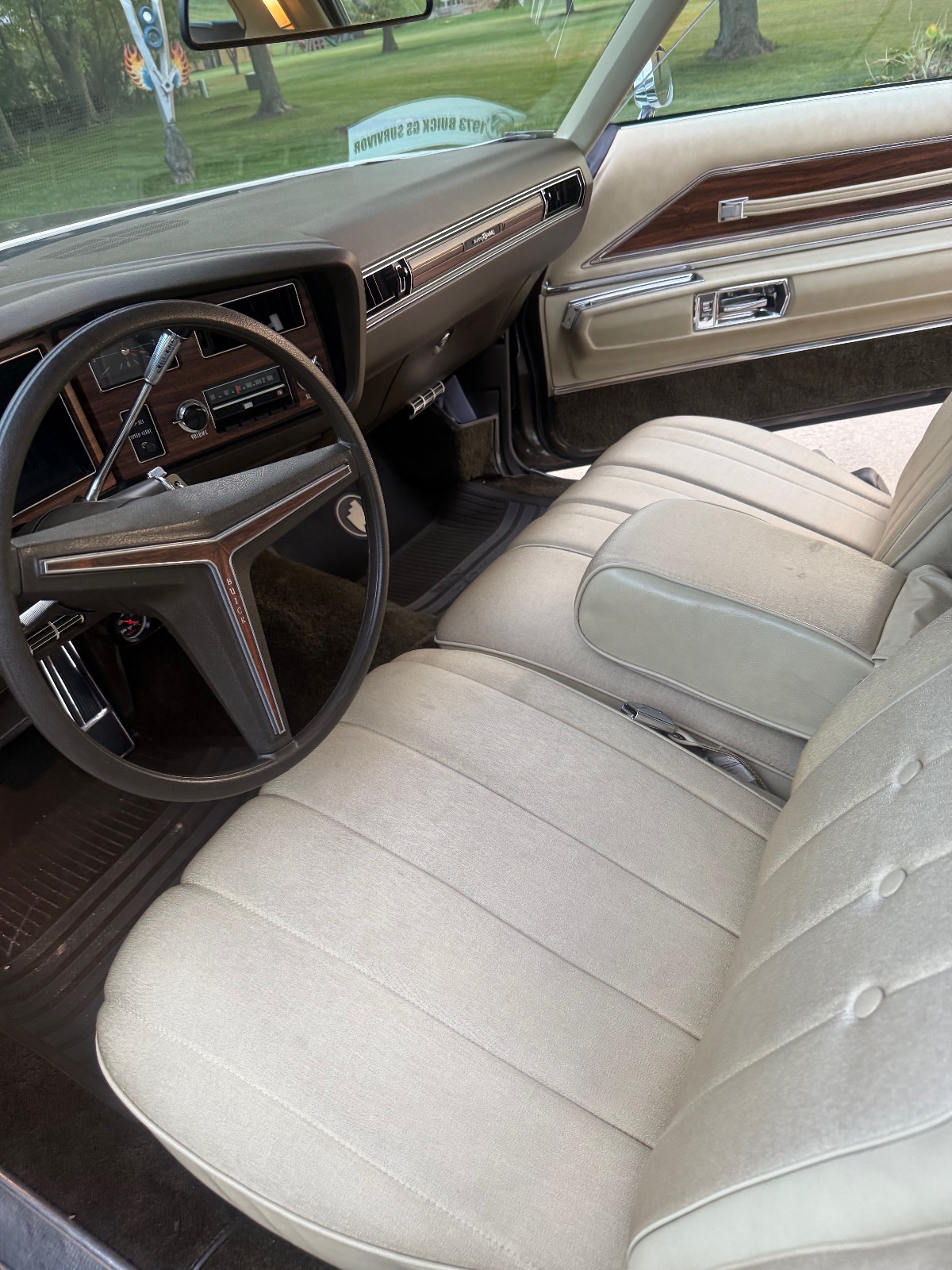 Buick-Riviera-1973-Coupe-8