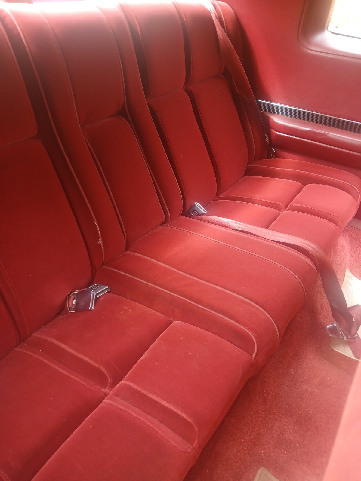 Buick-Riviera-1989-Coupe-5