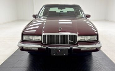 Buick-Riviera-1992-Claret-Red-Red-14