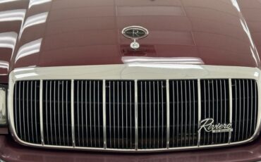 Buick-Riviera-1992-Claret-Red-Red-15