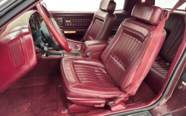 Buick-Riviera-1992-Claret-Red-Red-35