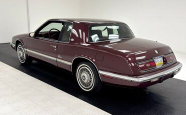 Buick-Riviera-1992-Claret-Red-Red