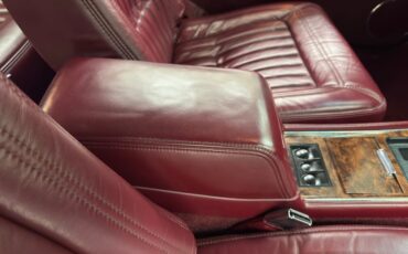 Buick-Riviera-1992-Claret-Red-Red-45