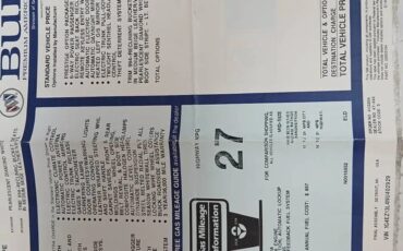 Buick-Riviera-1992-Diamond-White-Tan-3