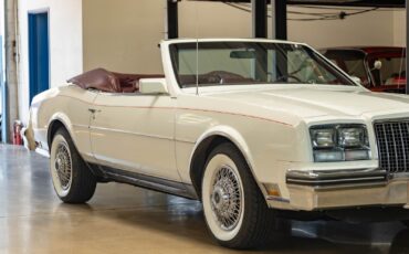 Buick-Riviera-5.0L-V8-Convertible-1983-2-Door-Convertible-11