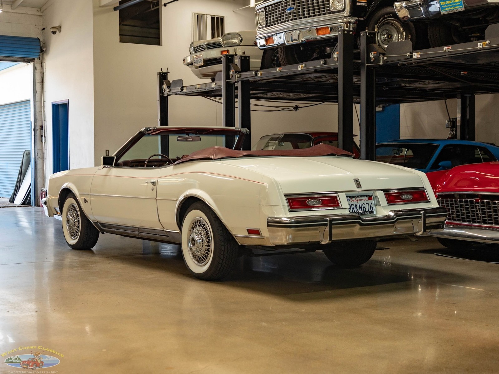 Buick-Riviera-5.0L-V8-Convertible-1983-2-Door-Convertible-21