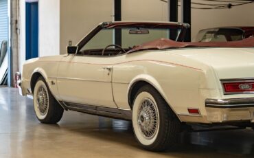 Buick-Riviera-5.0L-V8-Convertible-1983-2-Door-Convertible-22