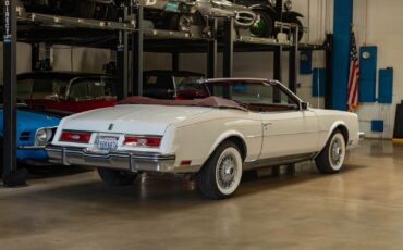 Buick-Riviera-5.0L-V8-Convertible-1983-2-Door-Convertible-25